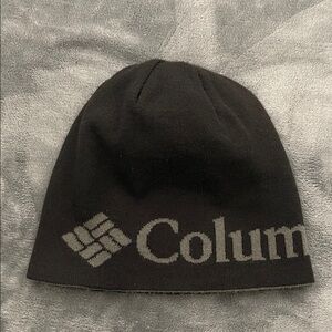 Columbia Reversible Beanie